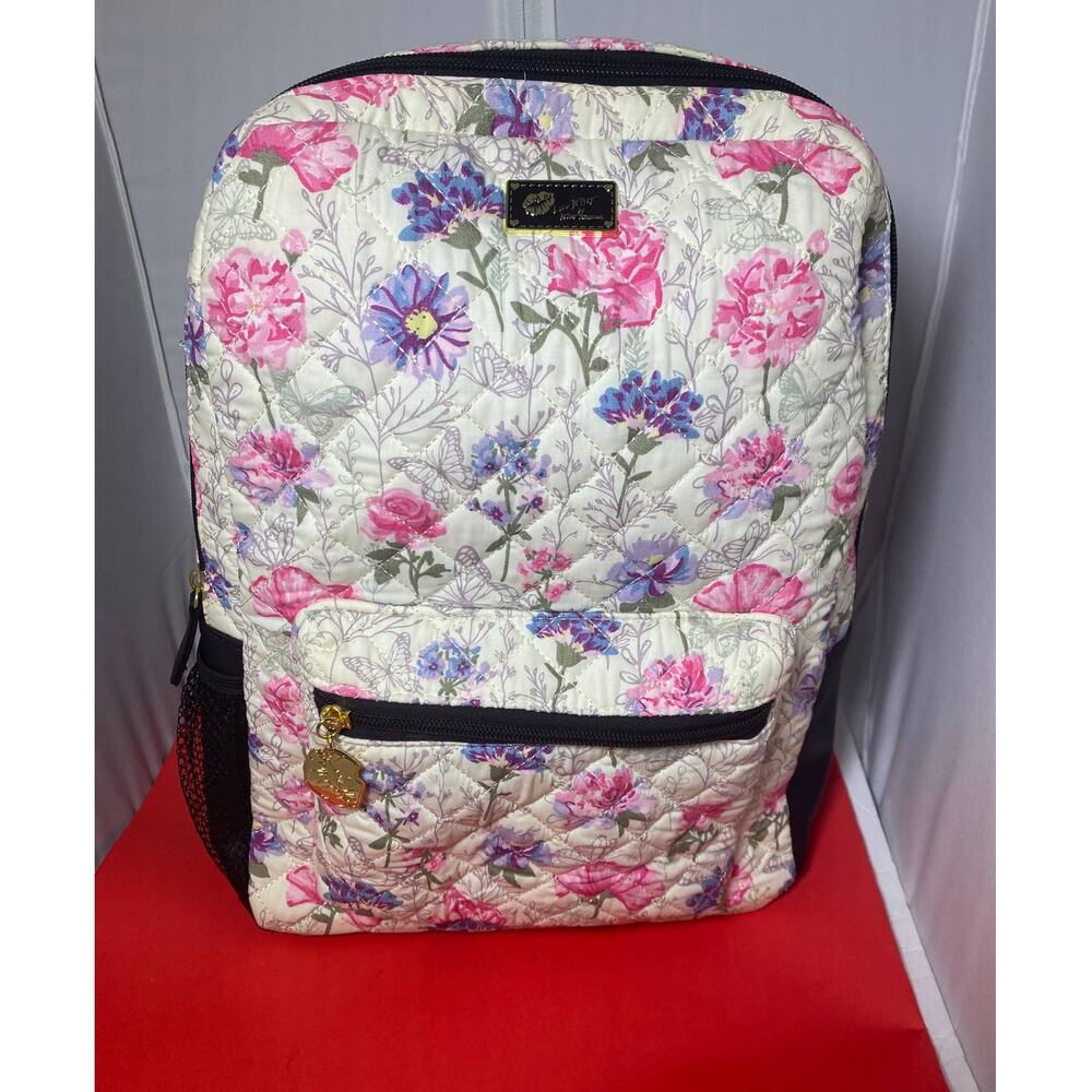 Luv Betsy by Betsy Johnson quilted Floral backpack medium size - Picture 2 of 9